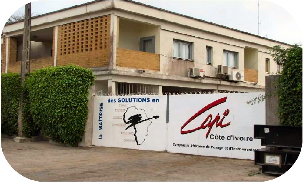 Le siège de la Société CAPI à Abidjan Le siège de la Société CAPI (entreprise de pesage, de traçabilité et de métrologie pour les secteurs primaire, industriel et tertiaire) à Abidjan en Côte d'Ivoire